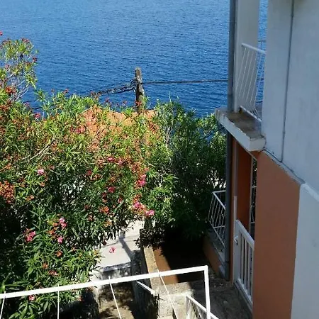 Teodora By The Sea Donja Vrucica